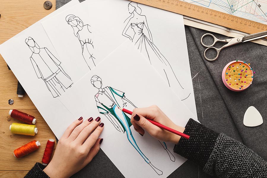 Modern Design vs. Contemporary Design in Fashion Designing: Unveiling the Key Elements for Relevance in Changing Trends